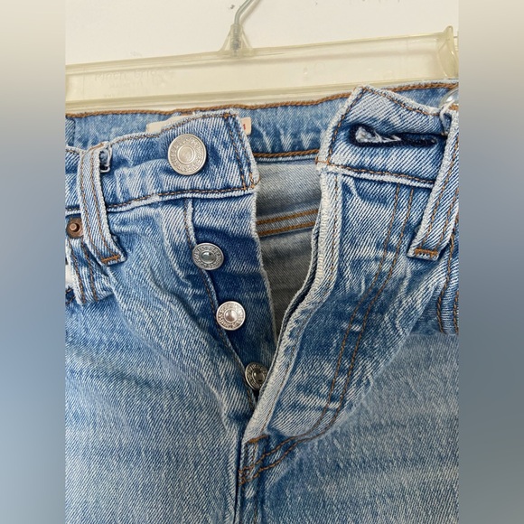 Levi's Wedgie Straight Leg Jeans - Picture 6 of 8